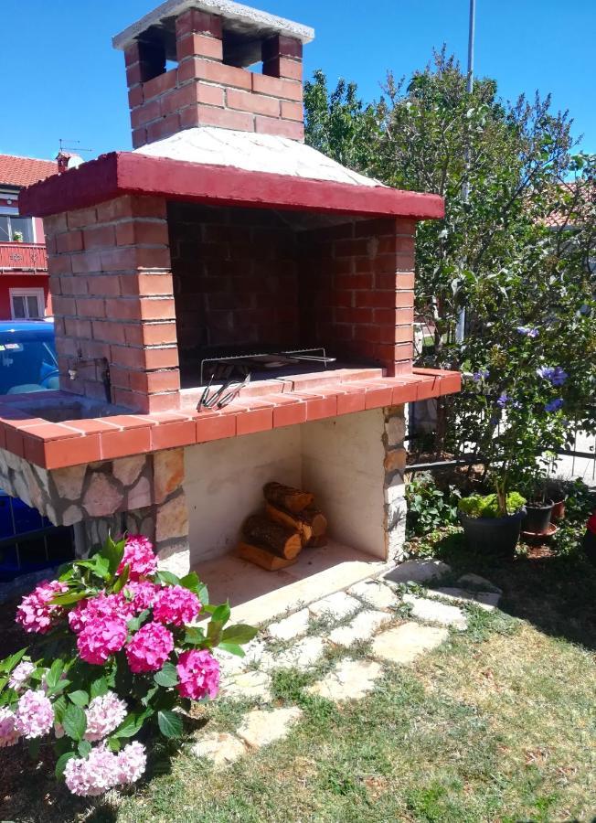 Apartments Antunovic Umag Buitenkant foto