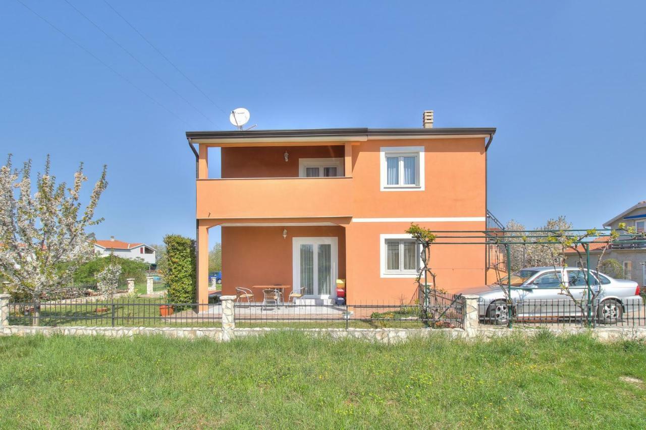 Apartments Antunovic Umag Buitenkant foto