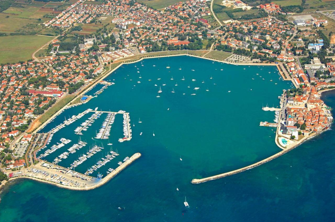 Apartments Antunovic Umag Buitenkant foto
